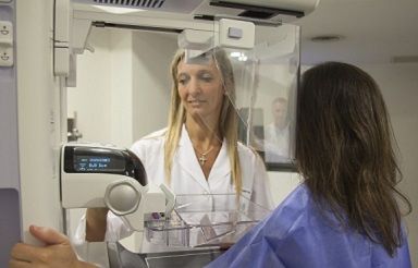 Mamografía Sintetizada: Avance en la Detección del Cáncer de Mama