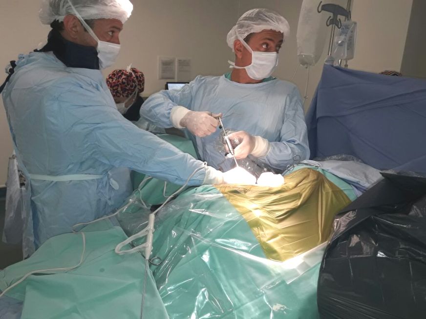 Cirugía Endoscópica de Hernia de Disco Lumbar