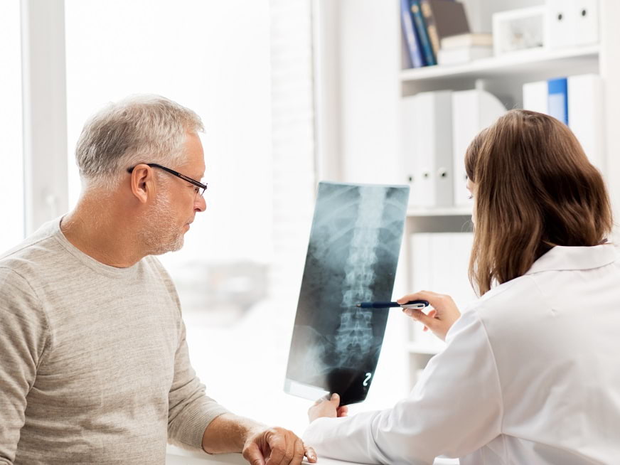 Espondilitis anquilosante: Síntomas y tratamientos