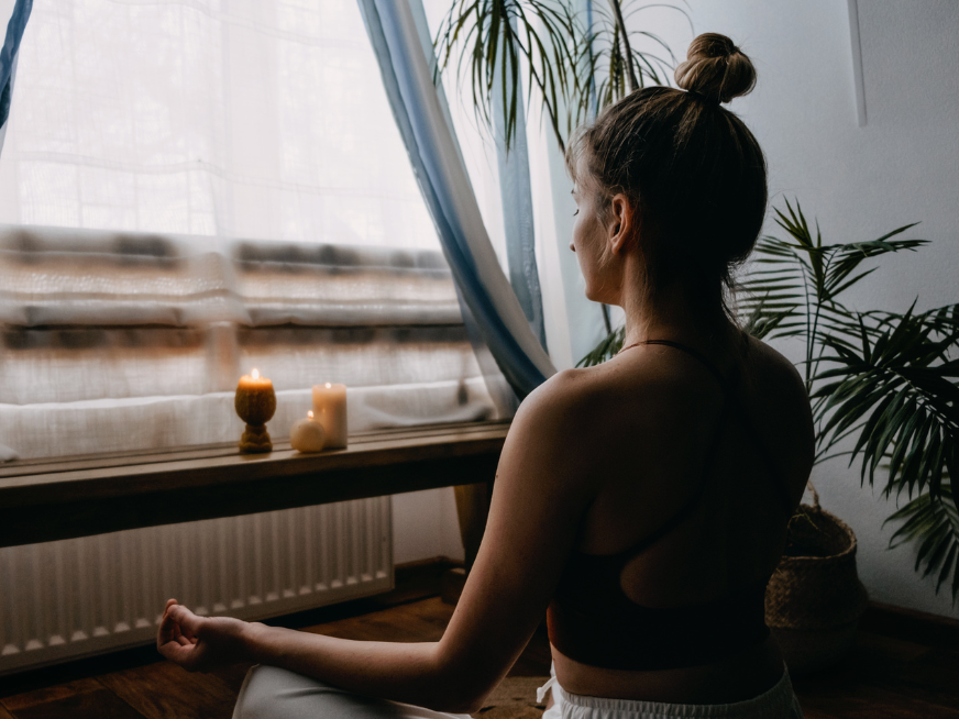 Atención plena para la gestión del estrés y la prevención de enfermedades cardiovasculares.