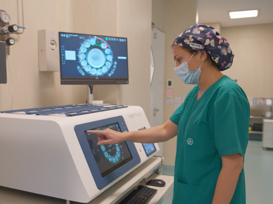 Grupo Gamma incorporó una incubadora con tecnología Time-Lapse a su Servicio de Medicina Reproductiva